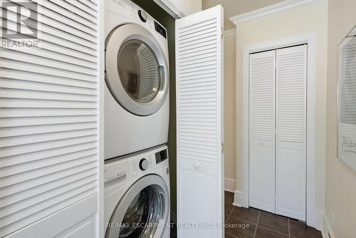 314 Hess Street S, Hamilton, ON - Indoor Photo Showing Laundry Room