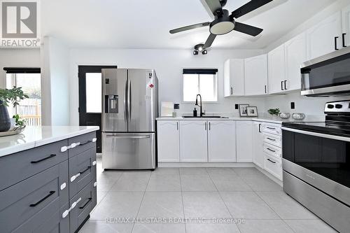 647 Trailview Drive, Peterborough, ON - Indoor Photo Showing Kitchen