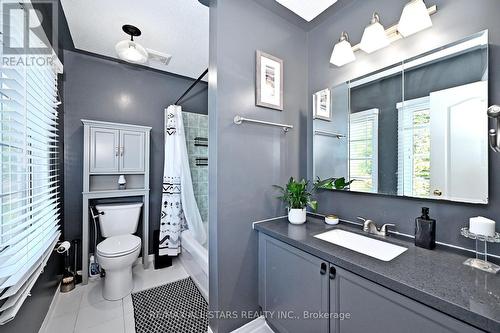 647 Trailview Drive, Peterborough, ON - Indoor Photo Showing Bathroom