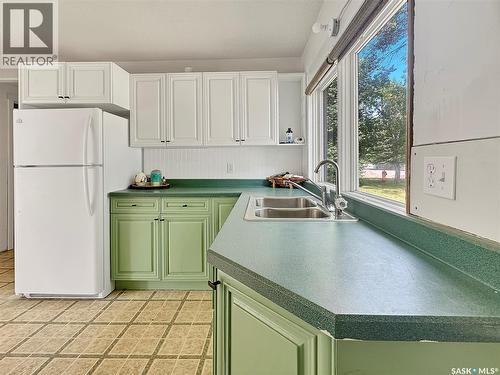 406 Wexford Street, Balcarres, SK - Indoor Photo Showing Kitchen With Double Sink