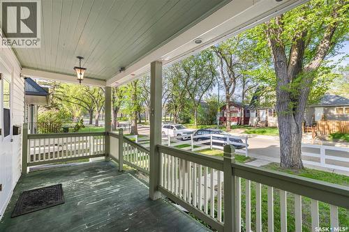 1422 Cameron Street, Regina, SK - Outdoor With Deck Patio Veranda With Exterior