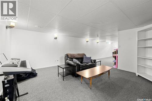 8628 Thurston Crescent, Regina, SK - Indoor