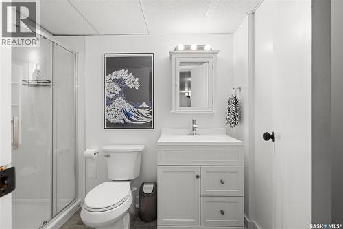 8628 Thurston Crescent, Regina, SK - Indoor Photo Showing Bathroom