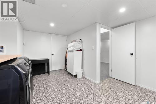 8628 Thurston Crescent, Regina, SK - Indoor