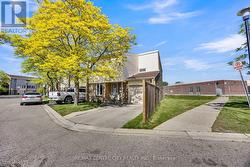 18 - 700 OSGOOD DRIVE  London South (South Y), ON N6E 2H1