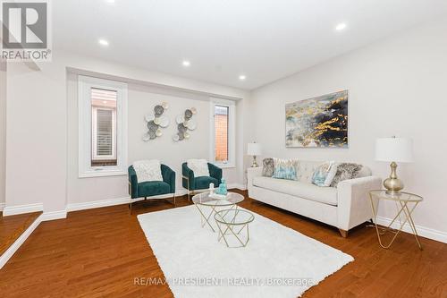 19 Copeland Road, Brampton, ON - Indoor Photo Showing Living Room