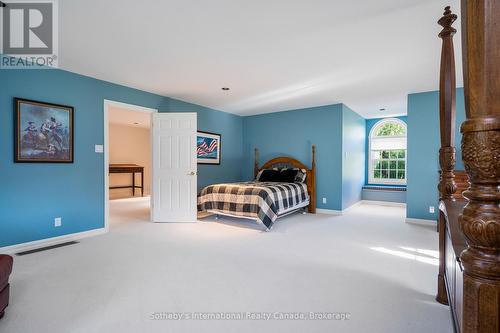 7781 Poplar Side Road, Clearview, ON - Indoor Photo Showing Bedroom