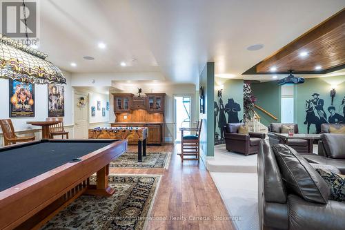 7781 Poplar Side Road, Clearview, ON - Indoor Photo Showing Other Room