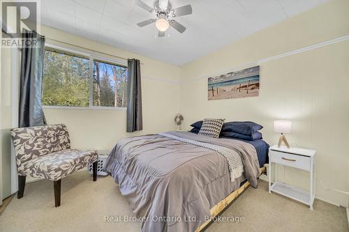 79 Mapleport Crescent, South Bruce Peninsula, ON - Indoor Photo Showing Bedroom