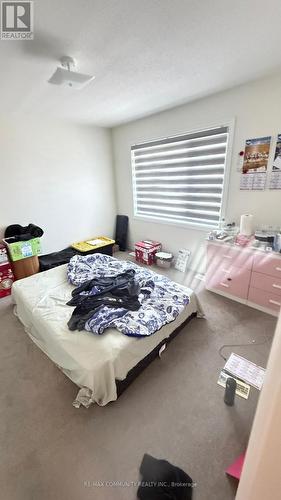1103 Cameo Street, Pickering, ON - Indoor Photo Showing Bedroom