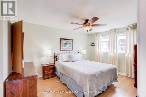 17 - 17 Craigleigh Crescent, Brampton, ON - Indoor Photo Showing Bedroom