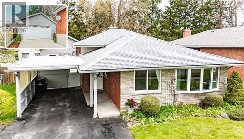 18 QUEENSTON Crescent  Kitchener, ON N2B 2V5