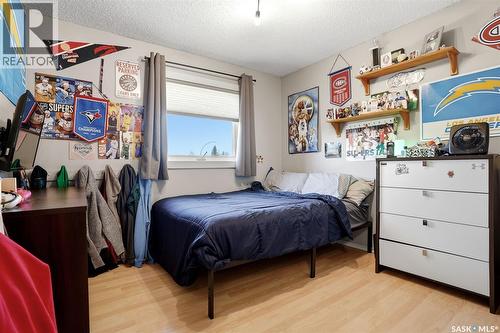 10 Louise Crescent, Regina, SK - Indoor Photo Showing Bedroom