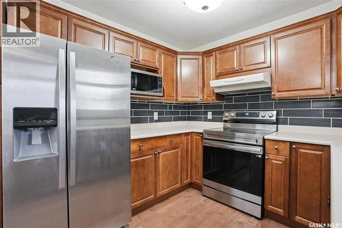 314 Waterbury Road, Saskatoon, SK - Indoor Photo Showing Kitchen
