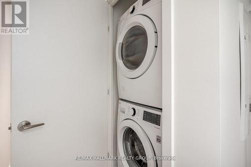 710 - 203 Catherine Street W, Ottawa, ON - Indoor Photo Showing Laundry Room