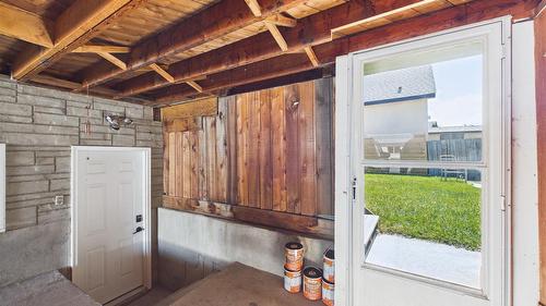 301 4Th Avenue, Cranbrook, BC 