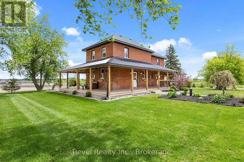 454 Colborne Street W, Kawartha Lakes (Lindsay), ON - Outdoor With Deck Patio Veranda