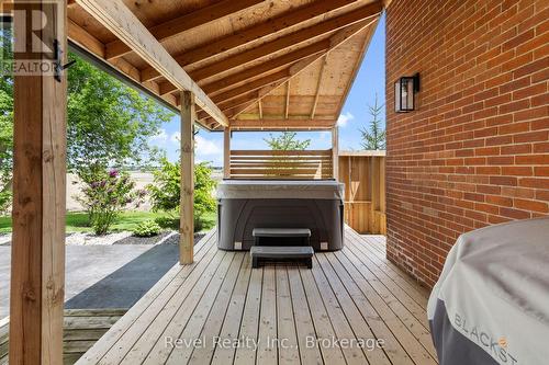 454 Colborne Street W, Kawartha Lakes (Lindsay), ON - Outdoor With Deck Patio Veranda With Exterior