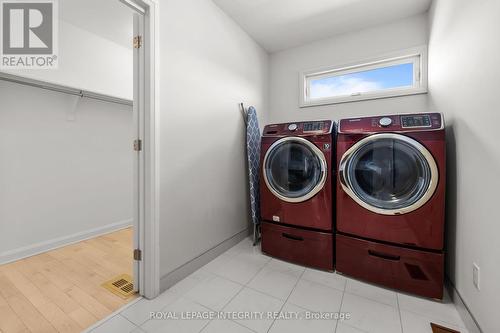 Convenient 2nd level laundary room - 143 Stonemeadow Drive, Ottawa, ON - Indoor Photo Showing Laundry Room