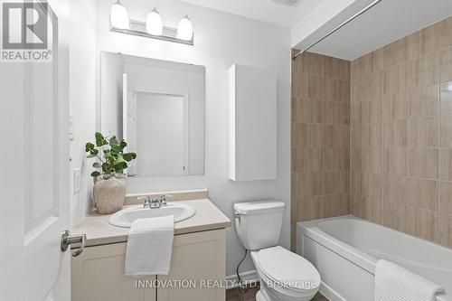 389 Rouncey Road, Ottawa, ON - Indoor Photo Showing Bathroom