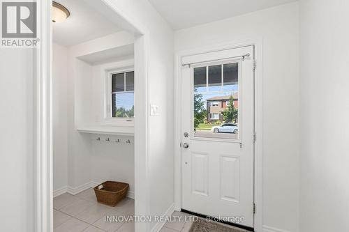 389 Rouncey Road, Ottawa, ON - Indoor Photo Showing Other Room