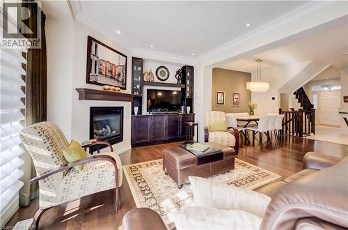 435 Winchester Drive Unit# 10, Waterloo, ON - Indoor Photo Showing Living Room With Fireplace