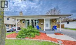 275 KINGSWOOD Drive Unit# UPPER Kitchener, ON N2E 1S1