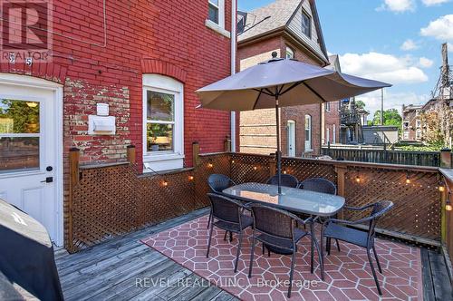 125 Balsam Avenue S, Hamilton, ON - Outdoor With Deck Patio Veranda With Exterior