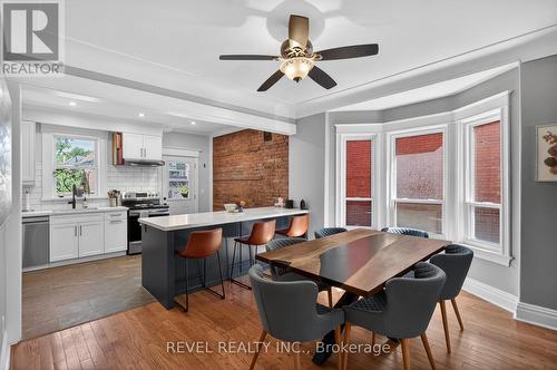 125 Balsam Avenue S, Hamilton, ON - Indoor