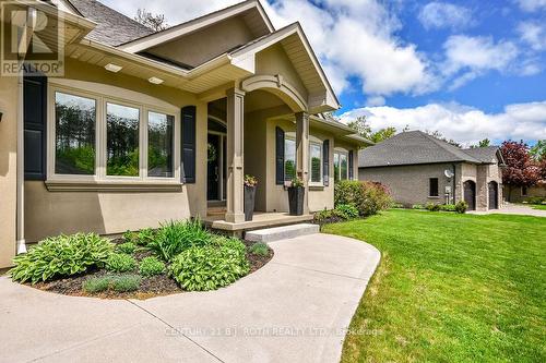 33 Reilly'S Run, Springwater, ON - Outdoor With Facade