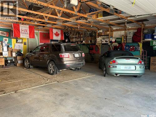301 Tavistock Avenue, Torquay, SK - Indoor Photo Showing Garage