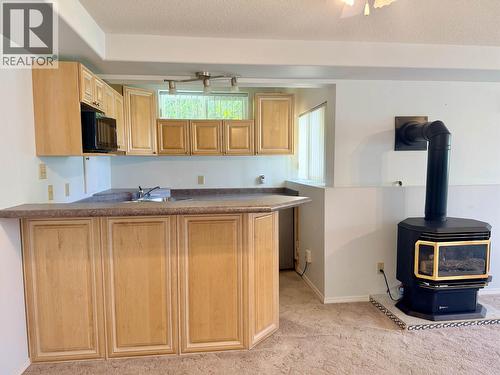44 Stickney Street, Kitimat, BC - Indoor Photo Showing Kitchen