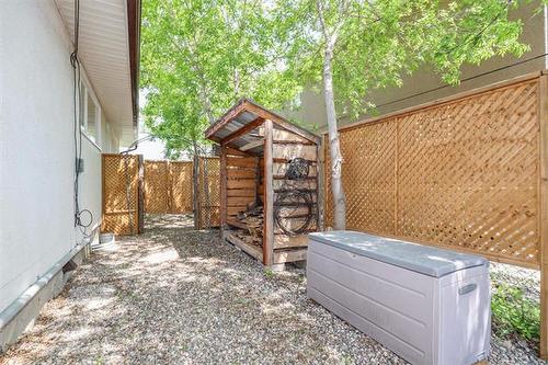308 Helmsdale Ave, Winnipeg, MB 