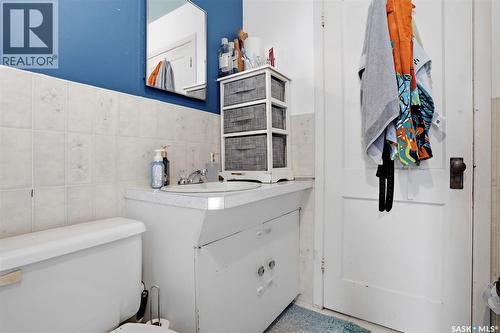 1763 Royal Street, Regina, SK - Indoor Photo Showing Bathroom