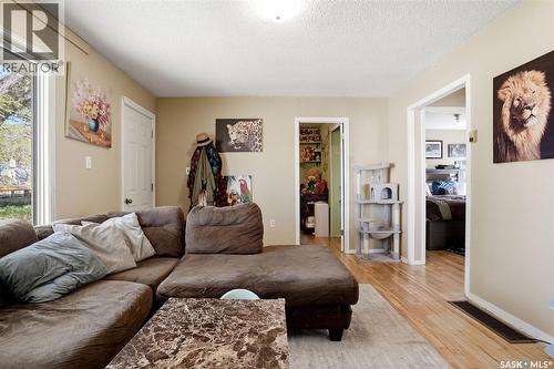 1763 Royal Street, Regina, SK - Indoor Photo Showing Living Room