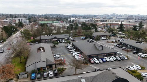 771 Vernon Ave, Saanich, BC 