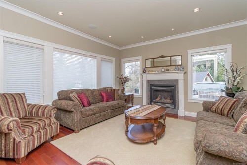 10115 Chemainus Rd, Chemainus, BC 