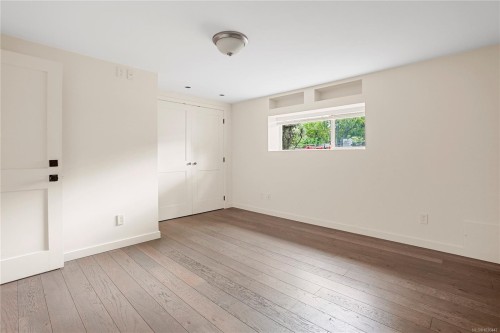 2112 Pentland Rd, Oak Bay, BC 