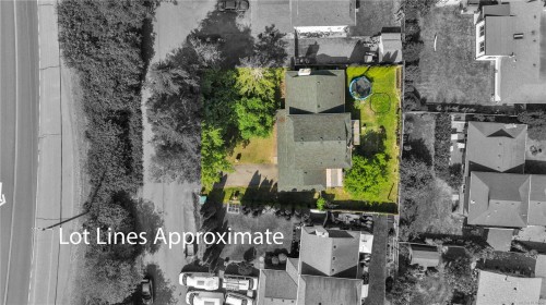 1591 Sharon Pl, Parksville, BC 