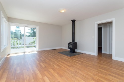 3590 Garland Ave, Cobble Hill, BC 