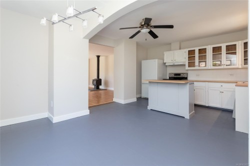 3590 Garland Ave, Cobble Hill, BC 