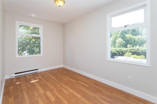 3590 Garland Ave, Cobble Hill, BC 
