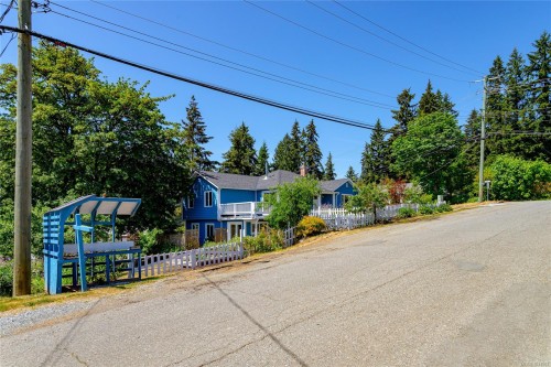 3590 Garland Ave, Cobble Hill, BC 