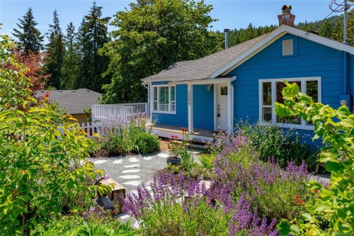 3590 Garland Ave, Cobble Hill, BC 