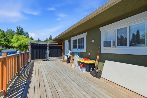 5148 Mary St, Port Alberni, BC - Outdoor With Deck Patio Veranda With Exterior