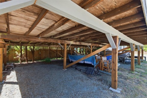 5148 Mary St, Port Alberni, BC - Indoor
