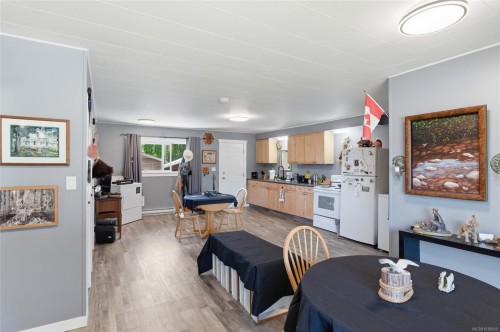 5148 Mary St, Port Alberni, BC - Indoor