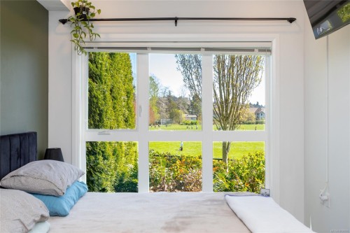 #105-745 Travino Lane, Saanich, BC - Indoor Photo Showing Bedroom