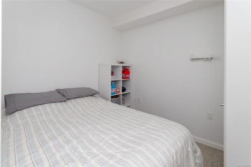 #105-745 Travino Lane, Saanich, BC - Indoor Photo Showing Bedroom
