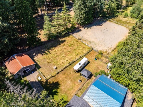 2468 Endall Rd, Black Creek, BC 